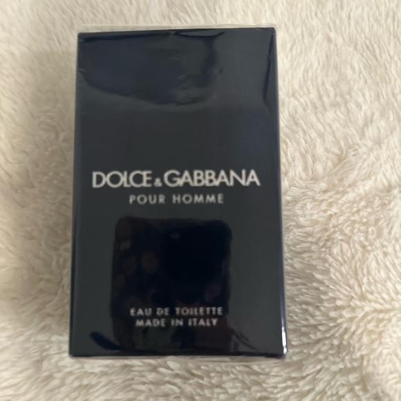Dolce&Gabanna Pour Homme Eau de Toilette 2.5 FL Oz - Picture 2 of 4